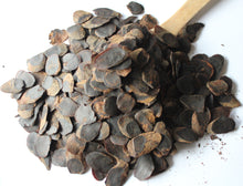 Charger l'image dans la galerie, Korean Black Ginseng Root Slices | Steamed 9 Times | Premium High Ginsenoside